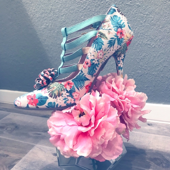 Julieth Estrada T-Strap Heels Floral Green Size 10 - Picture 3 of 8